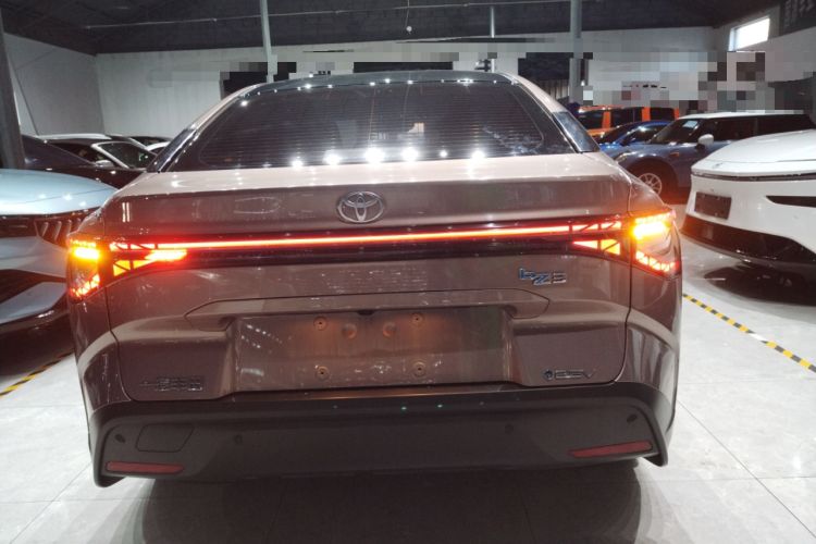 Used Toyota bZ3 2023 616 km Long-Range Premium
