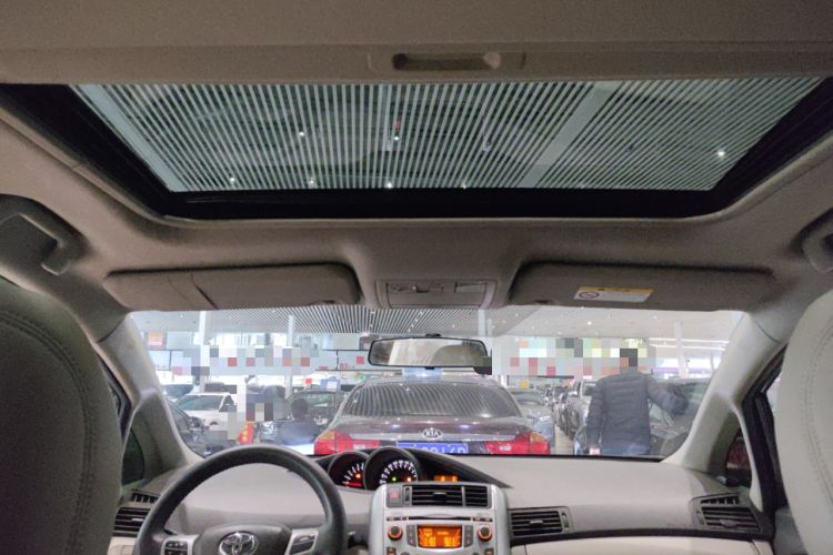 Used Toyota Verso 2014 Starlight 180G CVT Deluxe Multi-Function Edition
