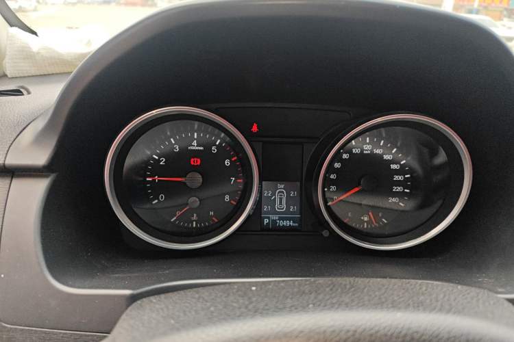 Used Haval H6 2015 Sport Edition 1.5T Automatic Two-Wheel Drive Luxury Model