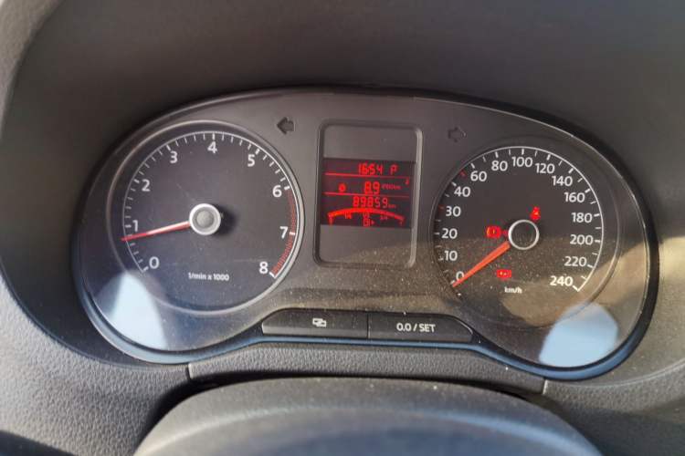 Used Volkswagen Polo 2011 1.6L Automatic ZhiKu Edition