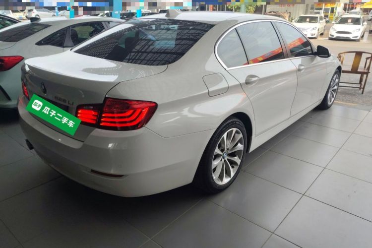 Used BMW 5 Series 2014 528Li Leading Model
