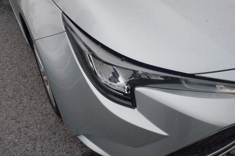 Used Toyota Levin 2022 Dual-Engine 1.8H E-CVT Luxury Edition Right Front Headlight