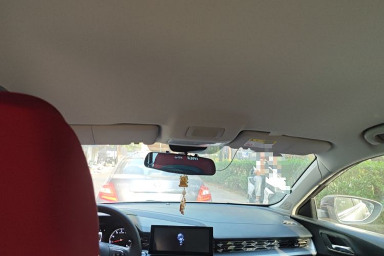 Used MG 5 2021 180 DVVT CVT Youthful Style Edition
