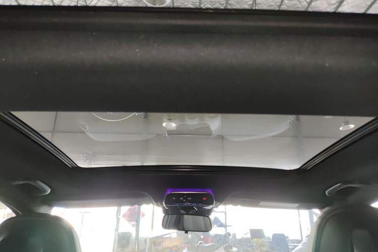 Used Mercedes-Benz C-Class 2022 Restyled C 260 L Sport Edition Headliner