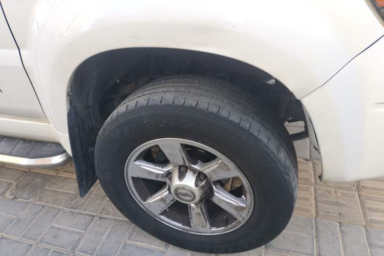 Used Zxauto Grandtiger 2016 2.4L Australian-Version Gasoline Two-Wheel-Drive Elite Edition Right Front Wheel Hub