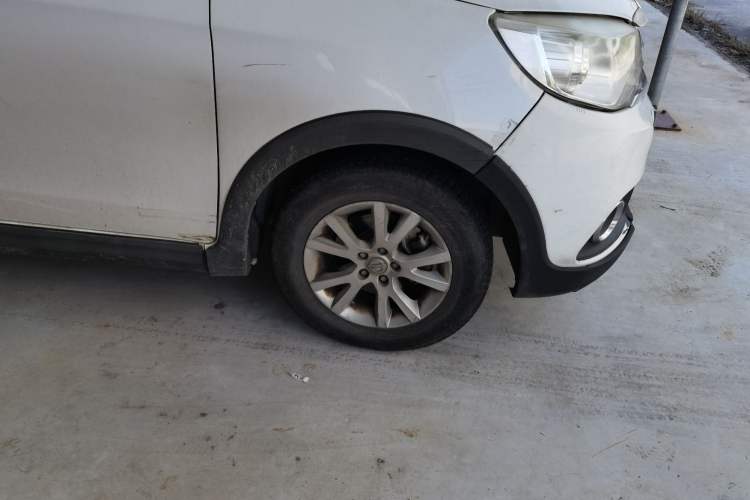 Used Jinbei 750 2016 1.5L Luxury Model
