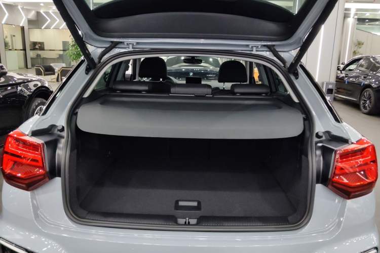 Used Audi Q2L 2023 35TFSI Fashion Dynamic Model Trunk