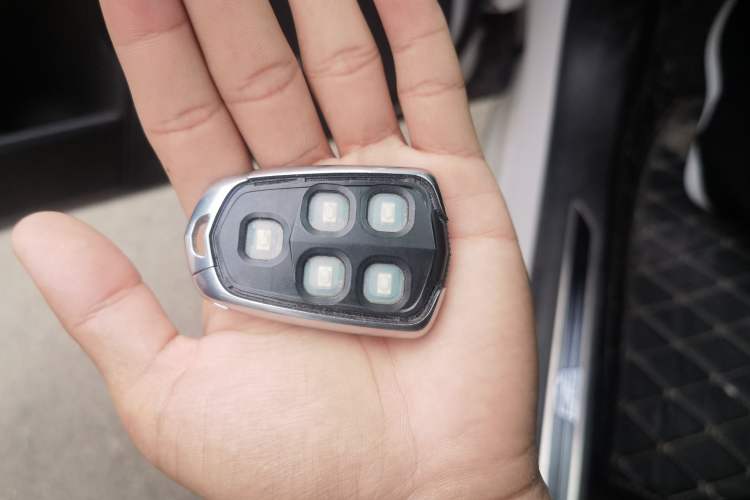 Used Cadillac CT6 2016 28T Luxury Model
