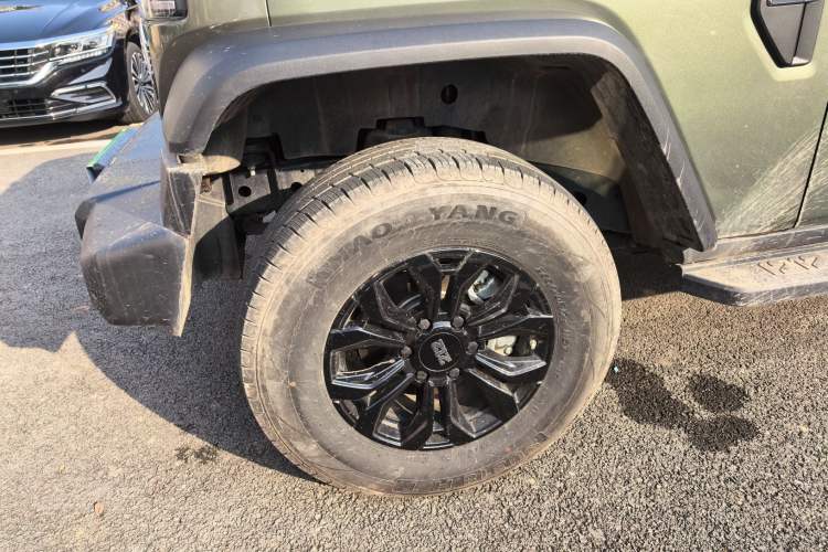 Used 212 T01 2024 2.0T Mechanic
