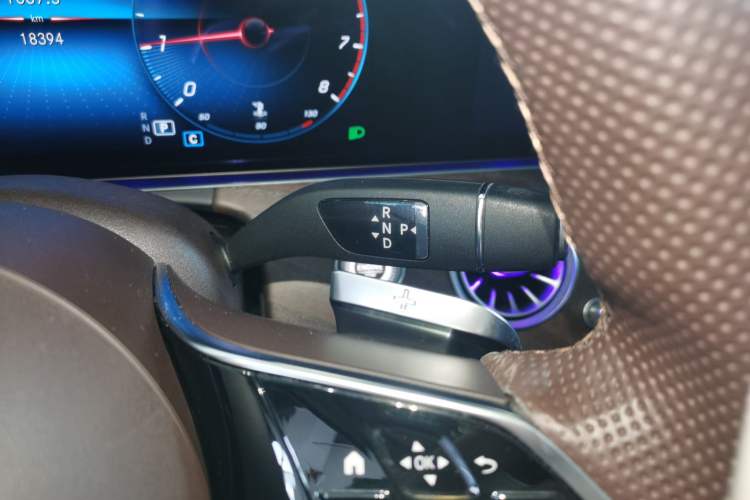 Used Mercedes-Benz E-Class 2021 Facelift E 300 L Stylish Edition Gear Lever