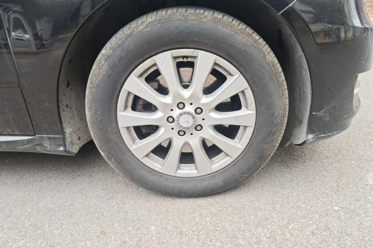 Used Mercedes-Benz R-Class 2011 R 350 L 4MATIC
