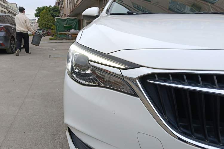 Used Buick Excelle GX 2018 15T Manual Elite Model
