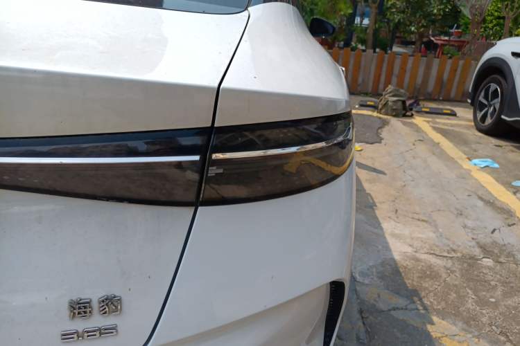 Used BYD Seal 2023 Champion Edition 550km Elite Model Right Rear Taillight