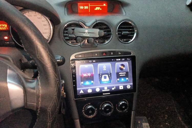 Used Peugeot 408 2013 2.0L Manual Comfort Edition Audio And AC Panel