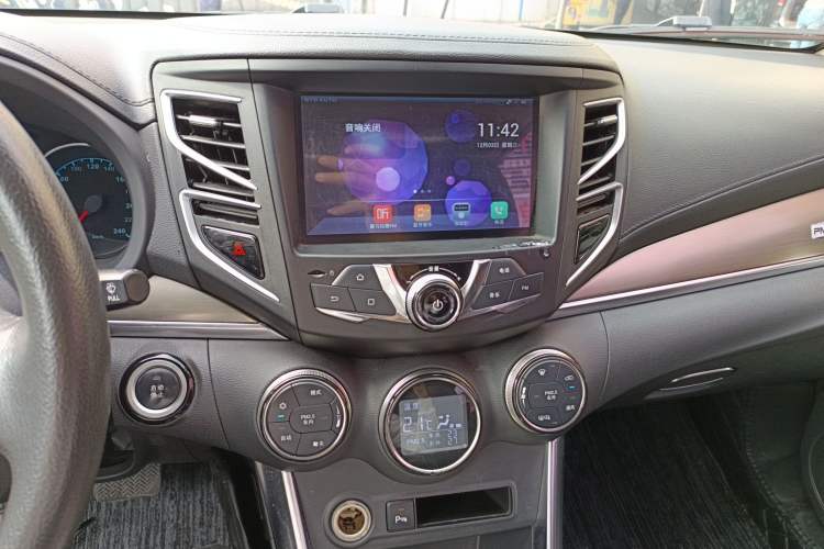 Used BYD Song 2018 1.5TID Automatic Smart Connect Prestige Model
