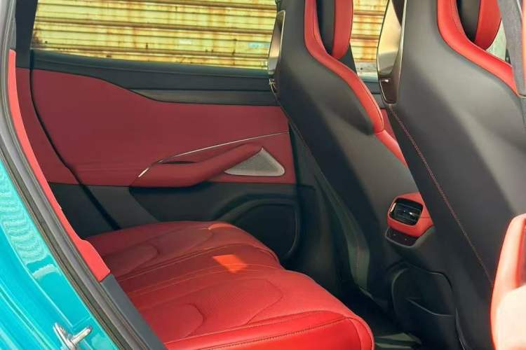 Used Xiaomi Auto SU7 2024 Four-Wheel-Drive Max Founder's Edition