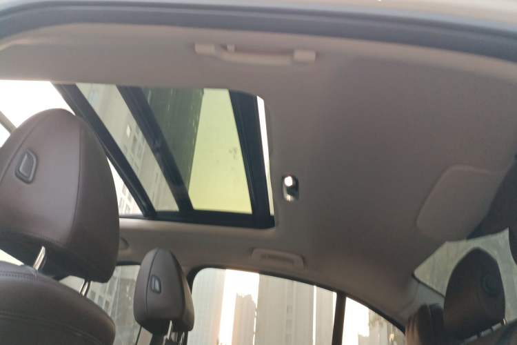 Used BMW i3 2023 eDrive 40 L Midnight Sports Package
