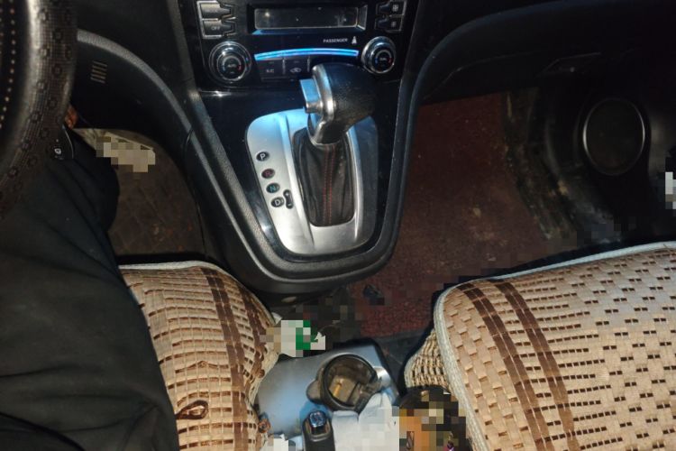 Used Haval H6 2013 Upgraded Model 2.4L Automatic Two-Wheel Drive Elite Version