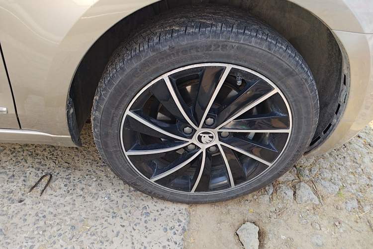 Used Skoda Octavia 2019 TSI280 DSG Luxury Edition
