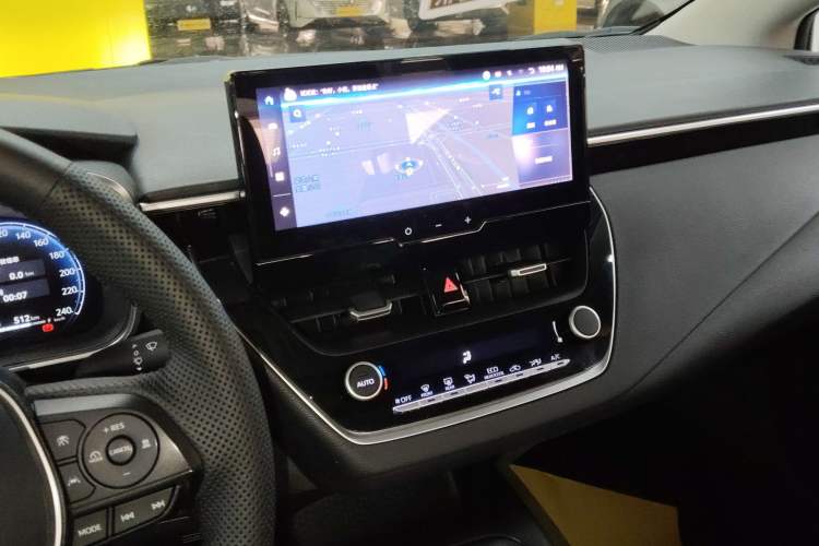 Used Toyota Levin 2023 Smart Electric Hybrid Dual-Engine 1.8L Sport Edition Audio And AC Panel