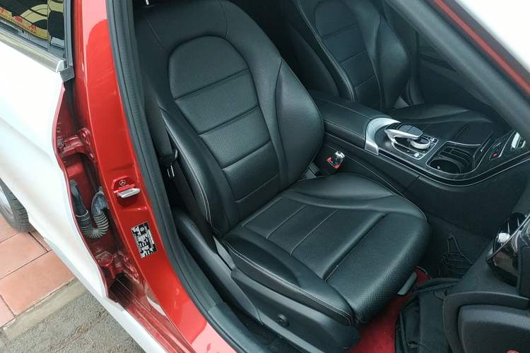 Used Mercedes-Benz C-Class 2017 Restyled C 180 L Fashion Edition Sport Version
