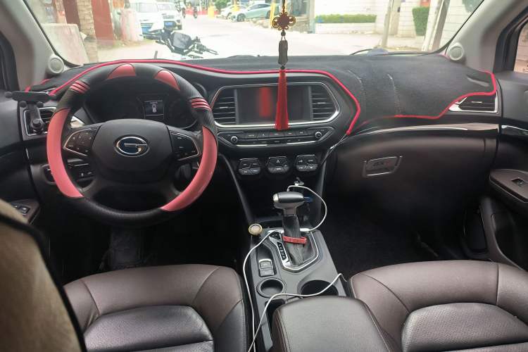 Used GAC Trumpchi GS4 2016 235T G-DCT Luxury Edition