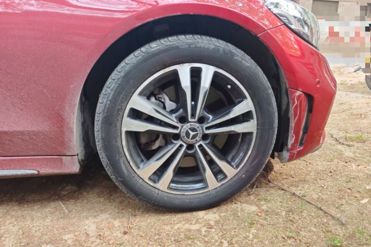 Used Mercedes-Benz C-Class 2019 C 260 Sport Edition Right Front Wheel Hub