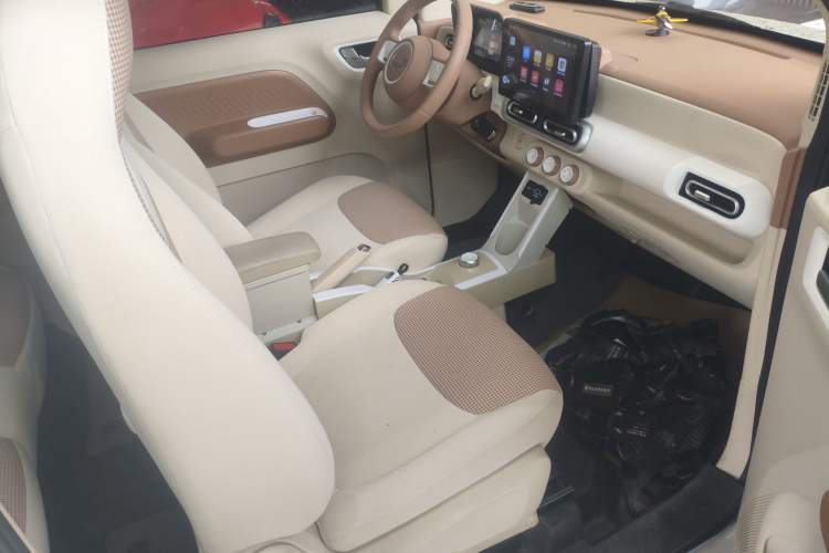 Used Wuling Hongguang MINIEV 2024 3rd Generation 215km Youth Edition
