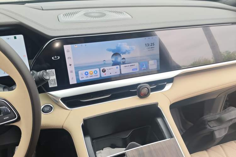 Used Geely Auto Monjaro L 2025 Dongfang Yao 2.0TD Automatic Lanxing Edition
