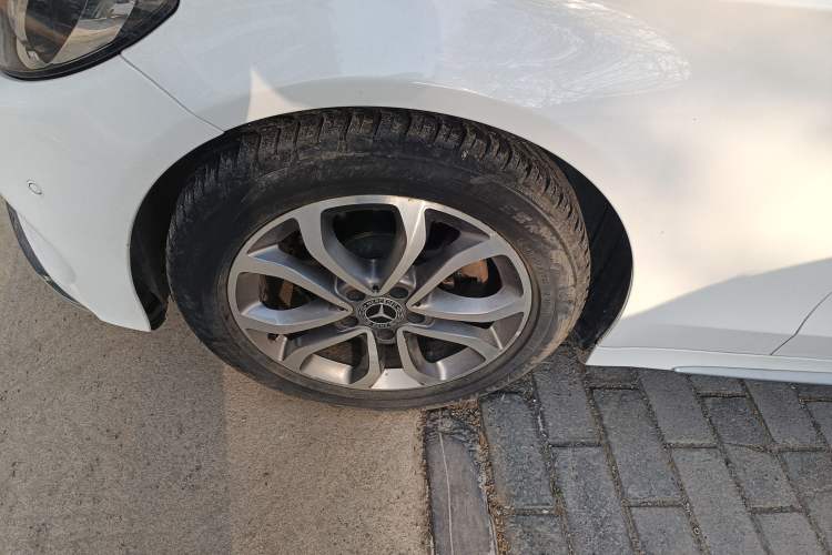 Used Mercedes-Benz C-Class 2018 C 180 L Fashion Edition Sport Version
