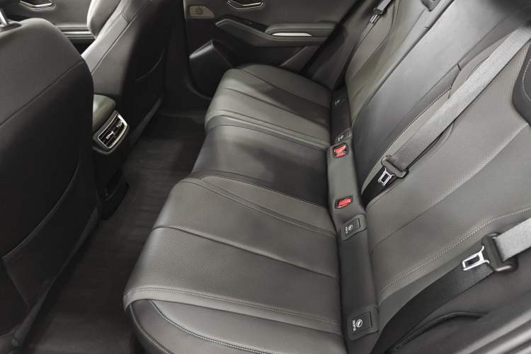 Used BYD Qin L 2025 DM-i Smart Drive 120KM Leading Model