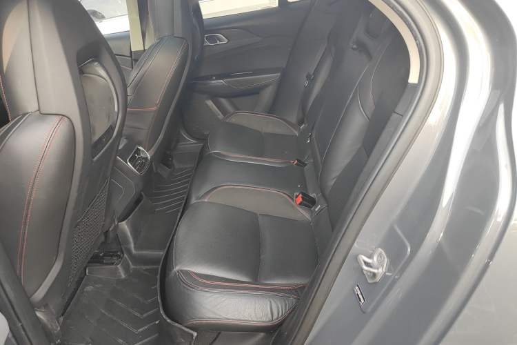 Used Lynk & Co 02 2018 1.5T DCT Two-Wheel Drive Pro Version China V Emission Standard
