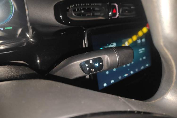 Used Leapmotor T03 2021 400 Micro-Sugar Version Gear Lever