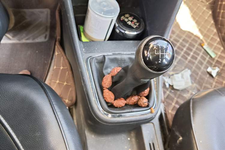 Used Volkswagen Jetta 2015 Zhuihui Edition 1.6L Manual Comfort Model