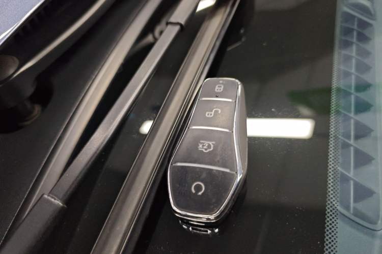 Used BYD Seal 05 DM-i 2025 DM-i Smart Drive 55KM Prestige Model Vehicle Key