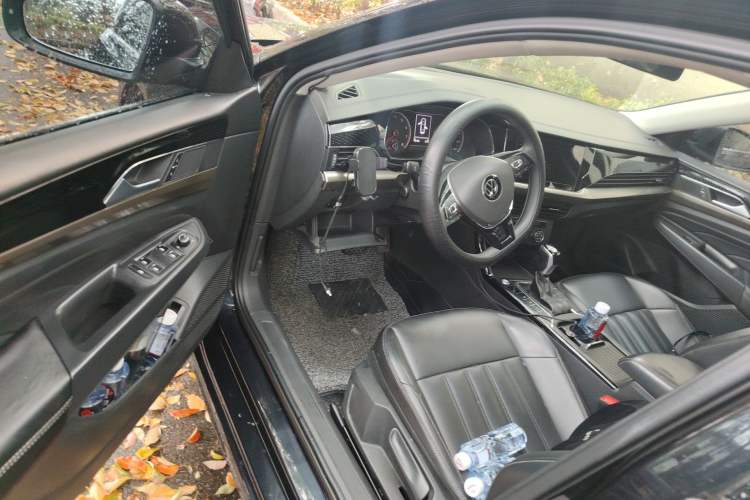 Used Volkswagen Passat 2021 280TSI Business Edition Driver Seat