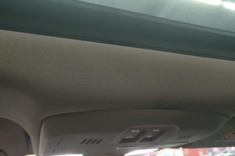 Used Buick Envision 2020 20T Two-Wheel Drive Leading Version
