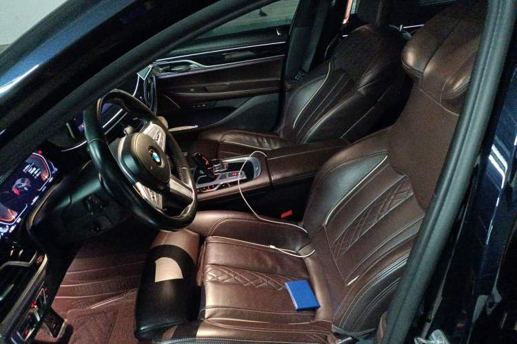 Used BMW 7 Series 2021 730Li M Sport Package Left Front Seat