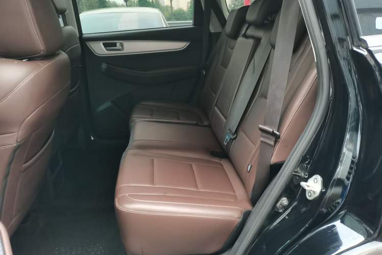 Used FORTHING T5 2022 Grand Edition 1.6L Manual Dream-Chasing Five-Seat Model
