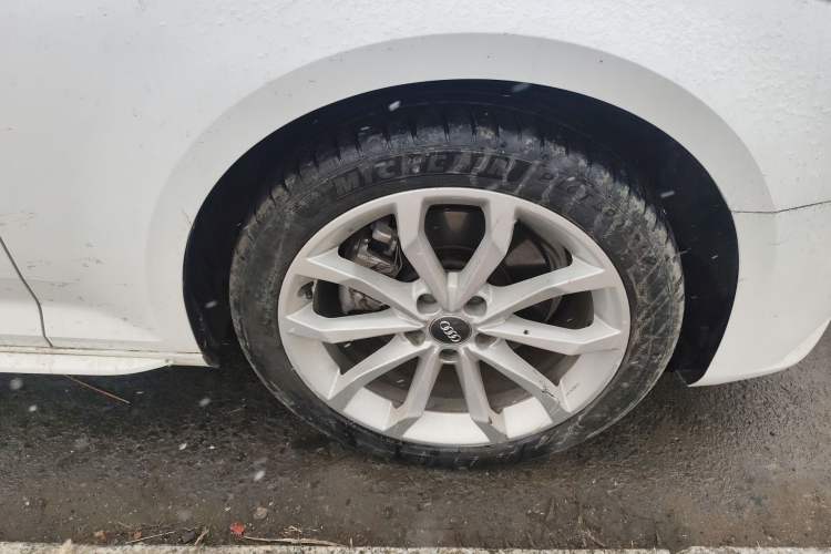 Used Audi A4L 2018 30th Anniversary Edition 40 TFSI Fashion Model