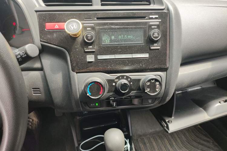 Used Honda Fit 2014 1.5L LX CVT Comfort Model
