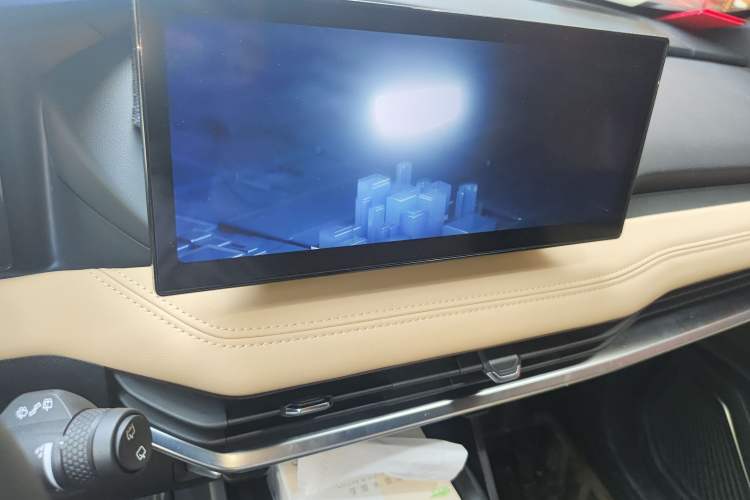 Used Geely Auto Haoyue L 2023 2.0T DCT Flagship Version
