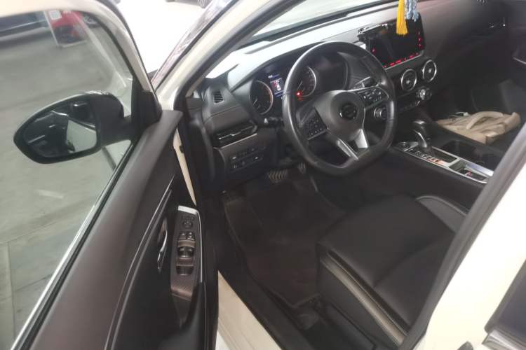 Used Nissan Sylphy 2022 1.6L XL CVT Enjoyment Edition Driver Seat