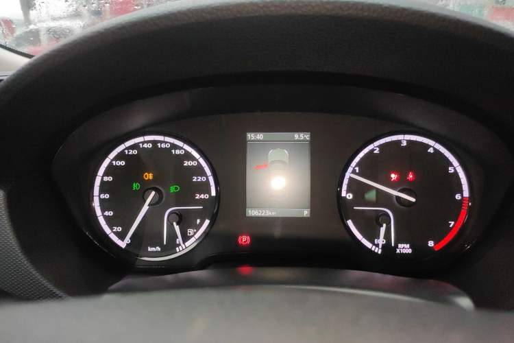 Used Qoros 5 2017 1.6T Automatic Prestige Model
