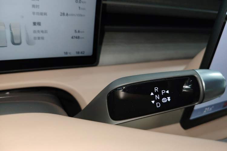 Used XPeng X9 2025 740 Ultra-Long Range Max