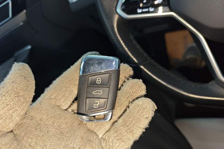 Used Volkswagen Magotan 2023 2 Million Units Limited Edition 330TSI DSG Leading Version