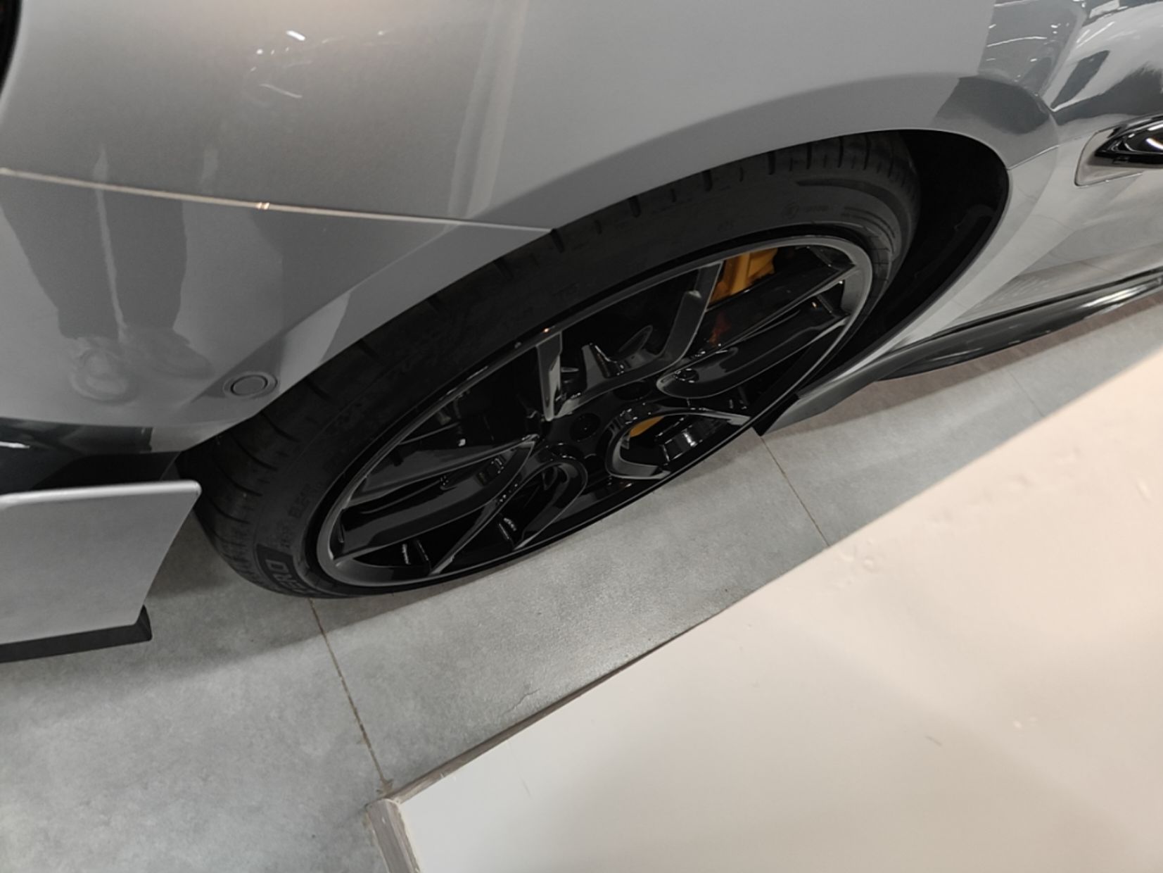 Xiaomi Auto SU7 Ultra 2025 Ultra Model — снимка 10