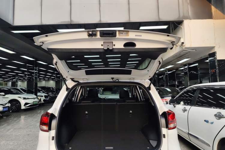 Used Kia KX3 2015 1.6L Automatic Two-Wheel Drive DLX
