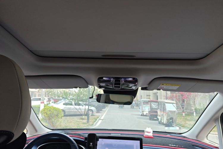 Used Roewe iMAX8 2022 400TGI Prestige Edition Headliner