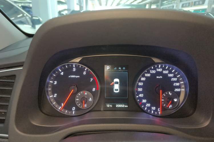 Used Hyundai Elantra (6th Generation / Lingdong) 2018 1.4T Dual-Clutch Xuan Dong · Dynamic Edition